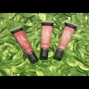 Victoria’s Secret Satin Gloss👄One Day Sale👄